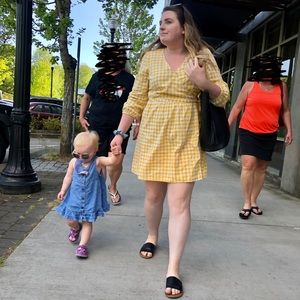 Old Navy 3/4 Sleeve Yellow and White Gingham Linen Wrap Dress with Bow